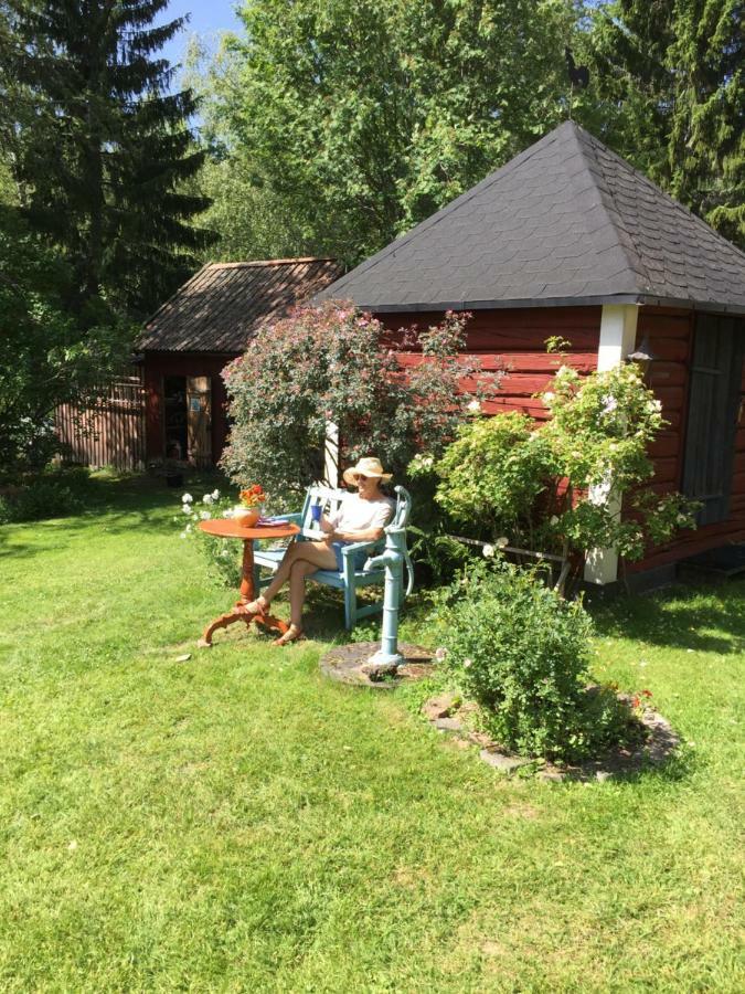 Olsbacka Cottage Falun Exterior foto